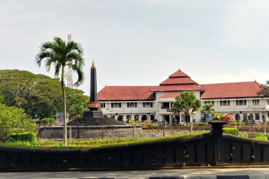 kota lama malang