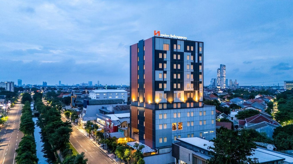 hr muhammad surabaya