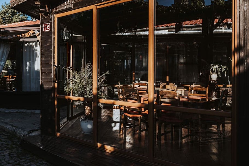 Butuh Tempat Usaha Kuliner? Ini Tips Cari Rumah Dijual Di Dki Jakarta