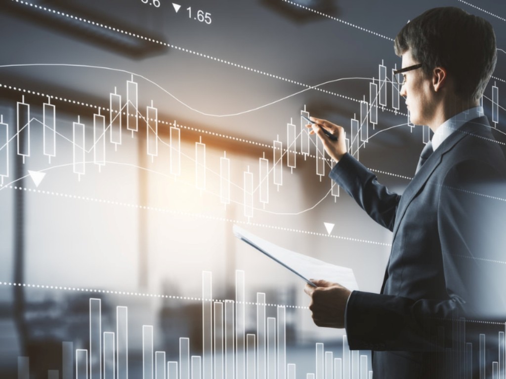 Bukan Kaleng-Kaleng, Broker Sebagai Profesi yang Berpengaruh dalam Dunia Saham dengan Gaji yang Fantastis