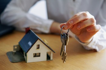 Beli Rumah Vs Bangun Rumah: Mana Yang Lebih Baik?