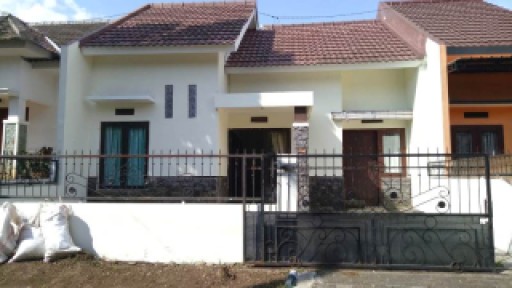Rumah Dijual di Perumahan Pondok Wisata Estate Pakis