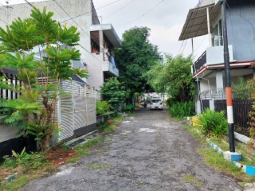 Rumah Disewakan Jl Latimojong Tidar