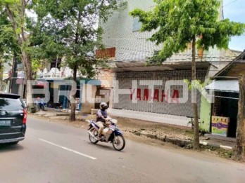DIJUAL RUKO LUAS EX DEALER YAMAHA DI KEDIRI