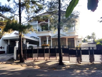 Dijual Rumah Mewah di Riverside Blimbing Malang
