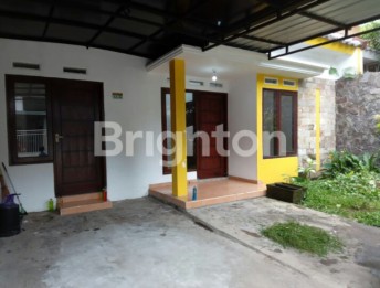 RUMAH DI SEWAKAN DI PERUMAHAN DWIGA DEKAT SOEKARNO HATTA MALANG