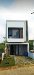 RUMAH 2 LANTAI FULL FURNISHED hanya tinggal 2 unit saja