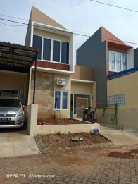 RUMAH 2 LANTAI PANDAAN