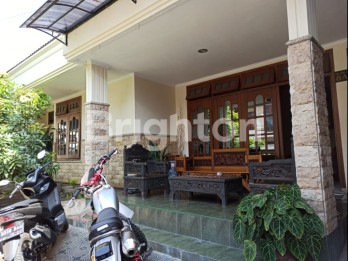 RUMAH KOST TENGAH KOTA MALANG