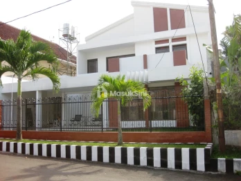 Rumah Dijual Simpang Taman Agung Dieng Malang