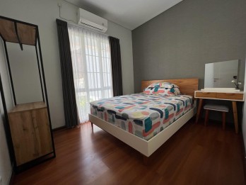 Rumah Dijual di Perumahan Green Orchid Suhat