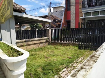 Rumah Siap Huni di MT Haryono Dinoyo