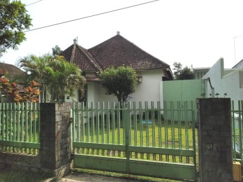 Rumah Asli Belanda Jl Dr Wahidin Klojen
