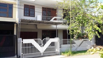 Rumah Dijual di Jl Manyar Jaya Surabaya