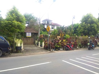 Rumah Dijual di Jl Mawar Hijau Batu