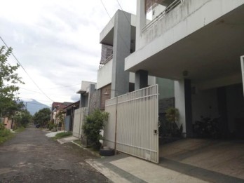Rumah Dijual di Neighbourhood Sawojajar Malang