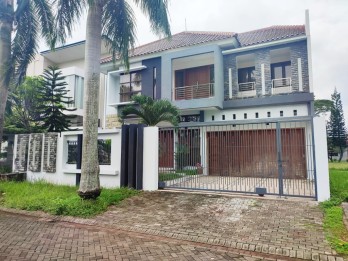 Rumah Dijual di Raya Graha Golf Araya Malang
