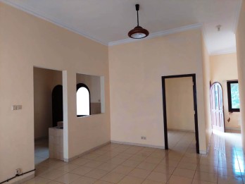 Rumah Disewakan Villa Puncak Tidar Malang