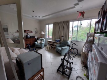 Rumah Full Furnished Dijual di Bukit Cemara Tujuh