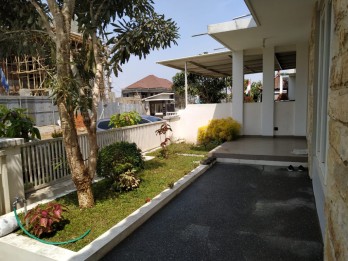 Rumah Full Furnished Dijual di Villa  Puncak Tidar