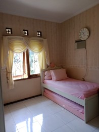 Rumah Semi Furnished Pondok Blimbing Indah Araya