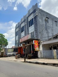SEWA RUKO TENGAH KOTA