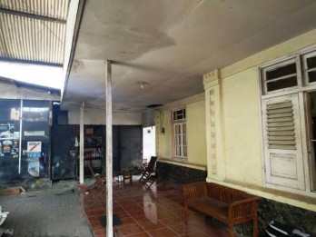 Tanah Terdapat Bangunan di Jl Raya Wendit Dijual di Pakis Malang