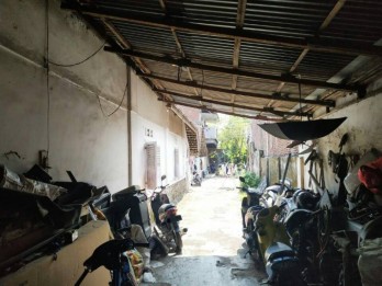 Tanah Terdapat Bangunan di Jl Raya Wendit Dijual di Pakis Malang