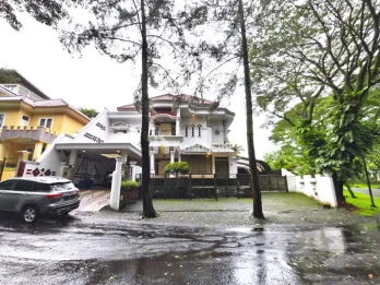 Dijual Rumah Mewah di Riverside Blimbing Malang