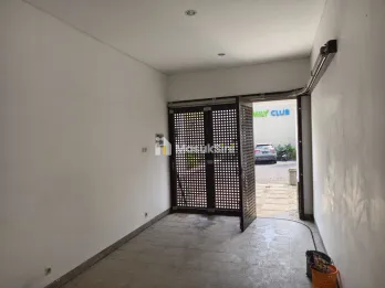 Rumah Mewah Hook Furnished Dijual di Citra Garden Malang