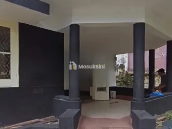 Rumah Strategis Dijual di Jl Bromo Malang