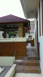 RUMAH MEWAH DAN MEGAH DI DIENG MALANG