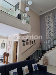 RUMAH MEWAH AESTHETIC 2 LANTAI DIENG MALANG