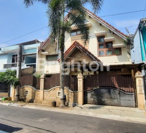 RUMAH UNIK DEKAT IJEN MALANG