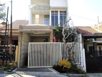 Rumah Full Furnished Riverview Puncak Dieng