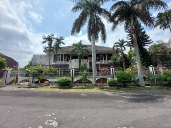 Rumah Mewah di Tidar Malang