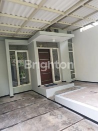 Rumah 2 Lantai Siap Huni dekat Binus Araya Malang