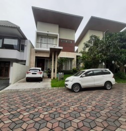 Rumah Dijual Ijen Nirwana Malang