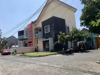 rumah 2 lantai jl veteran kediri