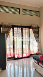 Rumah Villa di Kusuma Pinus Batu