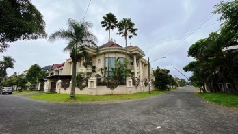 Rumah Mewah Full Furnished di Pondok Blimbing