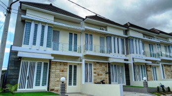 73/70 | Villa Baru Developer di Kayana Regency