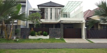 RUMAH MEWAH LOKASI ARAYA