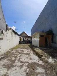 Rumah Hitung Tanah di Wahidin Celaket Malang
