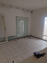 DI SEWAKAN RUKO 3 LANTAI DI JL SOEKARNO HATTA,