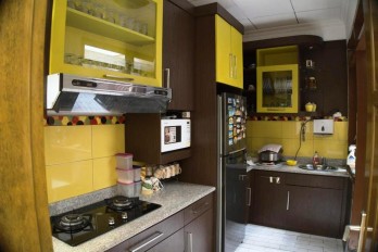 Rumah 2 Lantai Full Furnished di Jl Mundu Kota Malang