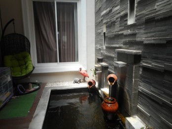 Rumah Mewah 3 Lantai di Permata Jingga Suhat