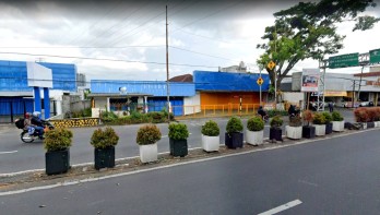 Ruang Usaha Strategis di A Yani Blimbing