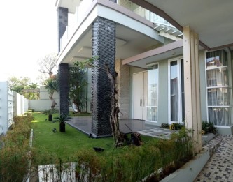 Rumah Furnished Telaga Golf Araya