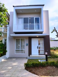 Rumah Mewah Full Furnished di Paramount Village Semarang